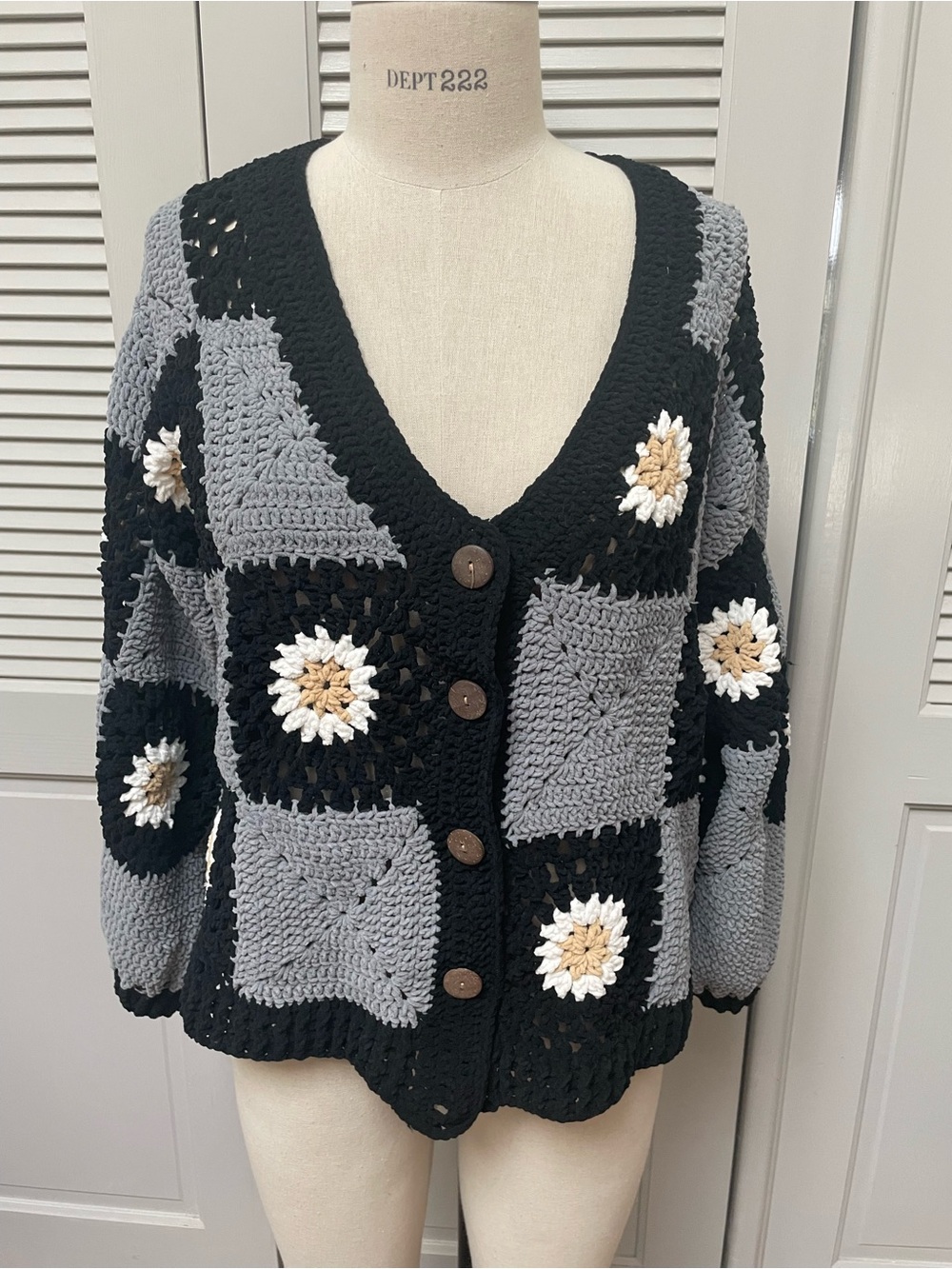 Junk Gypsy Pol Chunky Crochet Granny Squares Cardigan Sweater - Large